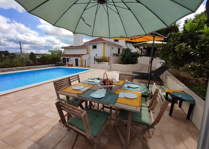 Casa Cantelas Holiday home Batalha
