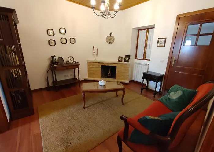 Holiday home Casa Cantelas Batalha